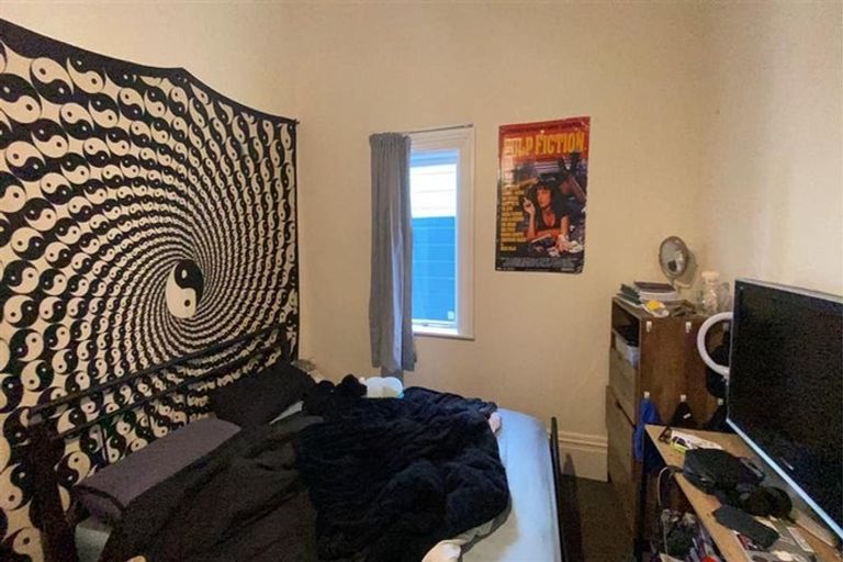 Photo of property in 111 Tasman Street, Mount Cook, Wellington, 6021