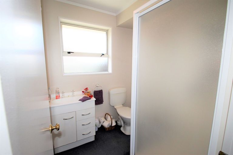Photo of property in 17 Rowan Place, Mosgiel, 9024