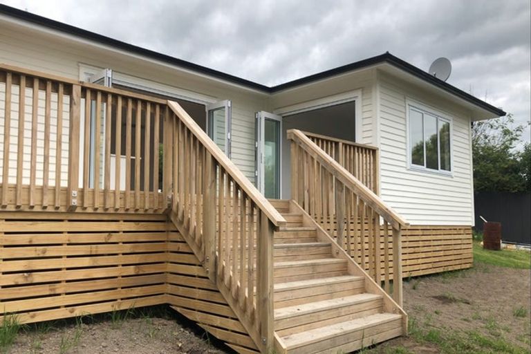 Photo of property in 35 Kowhai Street, Helensville, 0800