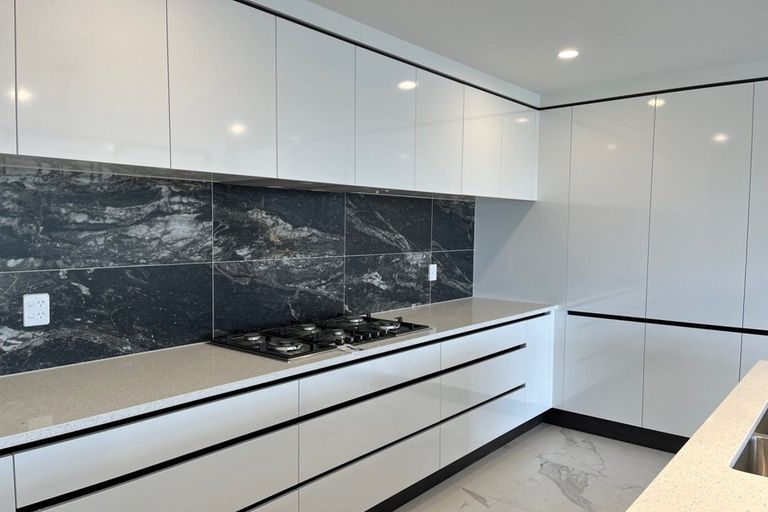 Photo of property in 19 Opouatu Avenue, Glenbrook, Waiuku, 2681