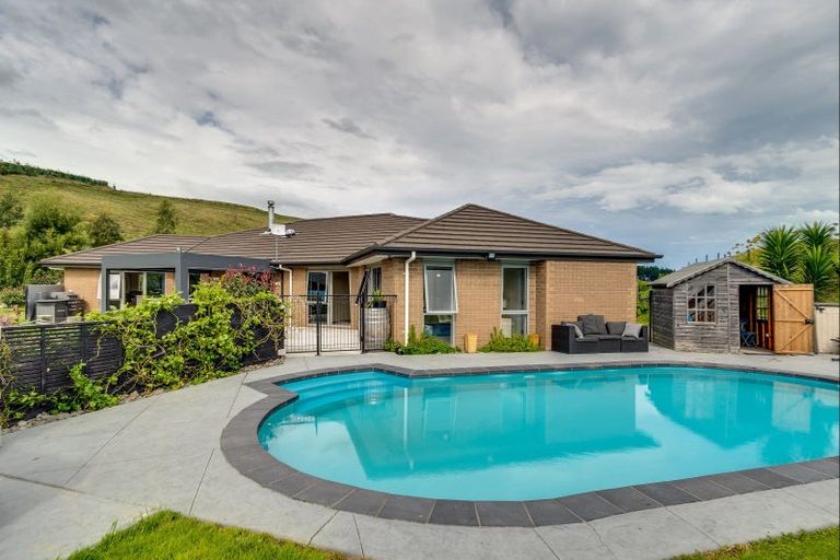 Photo of property in 57 Timoti Road, Waimarama, Havelock North, 4294
