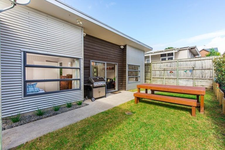 Photo of property in 40a Nelson Street, Howick, Auckland, 2014