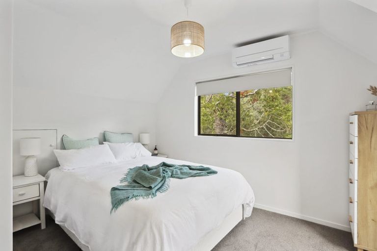 Photo of property in 62 Wirihana Road, Titirangi, Auckland, 0604