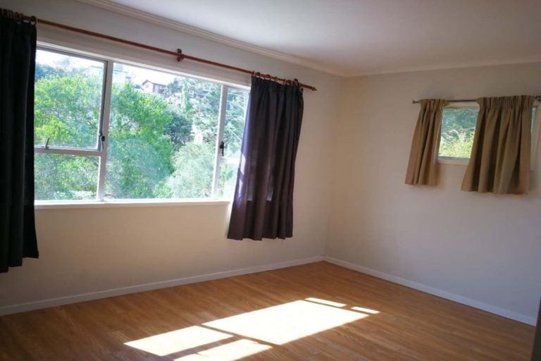 Photo of property in 33 Redwood Drive, Massey, Auckland, 0614