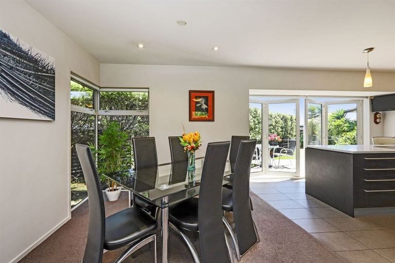 Photo of property in 22 Brookvale Mews, Havelock North, 4130