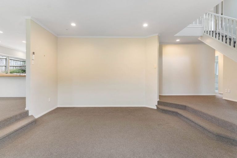 Photo of property in 1/21 Westview Court, Somerville, Auckland, 2014