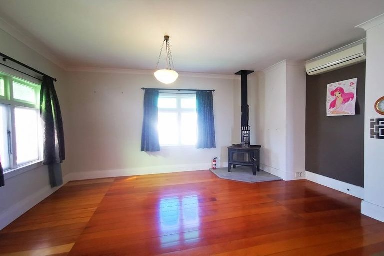Photo of property in 22 Storey Avenue, Forest Lake, Hamilton, 3200