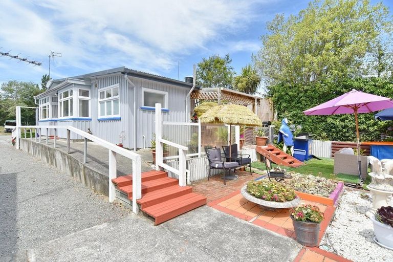 Photo of property in 7 Pikes Track, Kainga, Christchurch, 8083