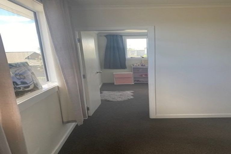 Photo of property in 4 Eatwell Avenue, Paraparaumu Beach, Paraparaumu, 5032