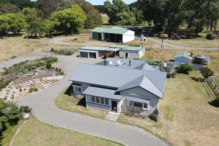 Photo of property in 785 Brandon Hall Road, Santoft, Bulls, 4894