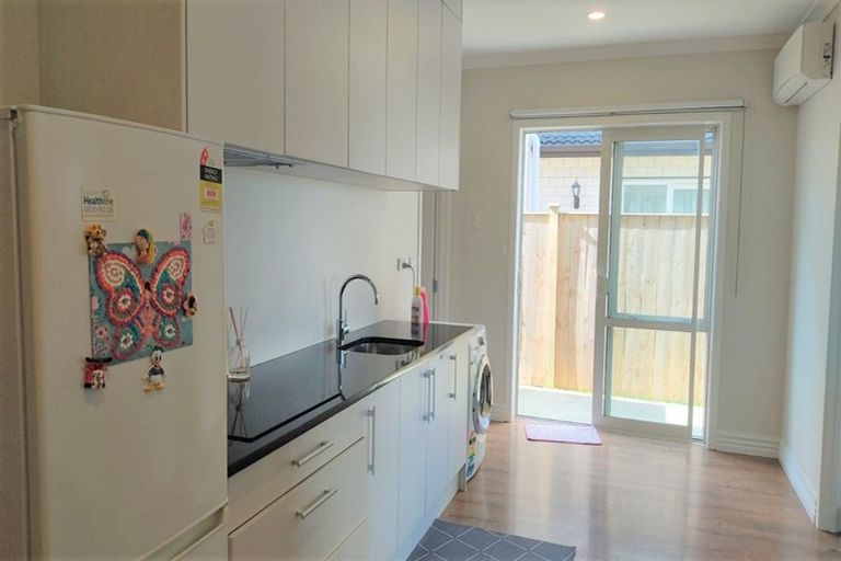Photo of property in 45 Rathmullen Place, Pinehill, Auckland, 0632