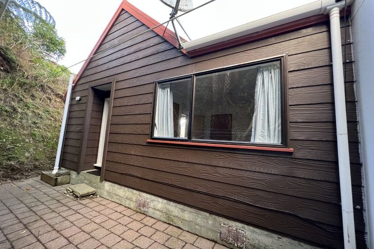 Photo of property in 20a Govind Grove, Ngaio, Wellington, 6035