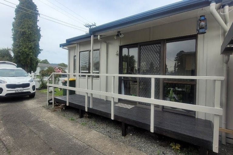 Photo of property in 30b Robinson Avenue, Holdens Bay, Rotorua, 3010