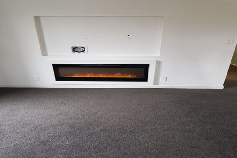 Photo of property in 180 Springfield Road, St Albans, Christchurch, 8014