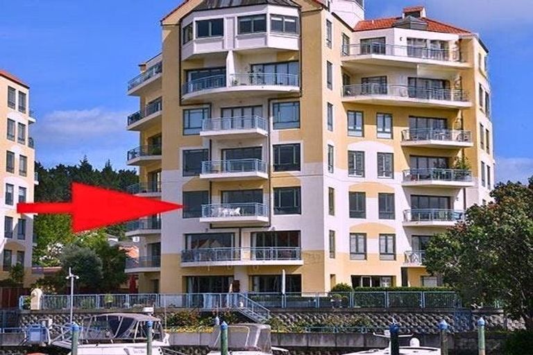 Photo of property in 15 Waterside Crescent, Gulf Harbour, Whangaparaoa, 0930