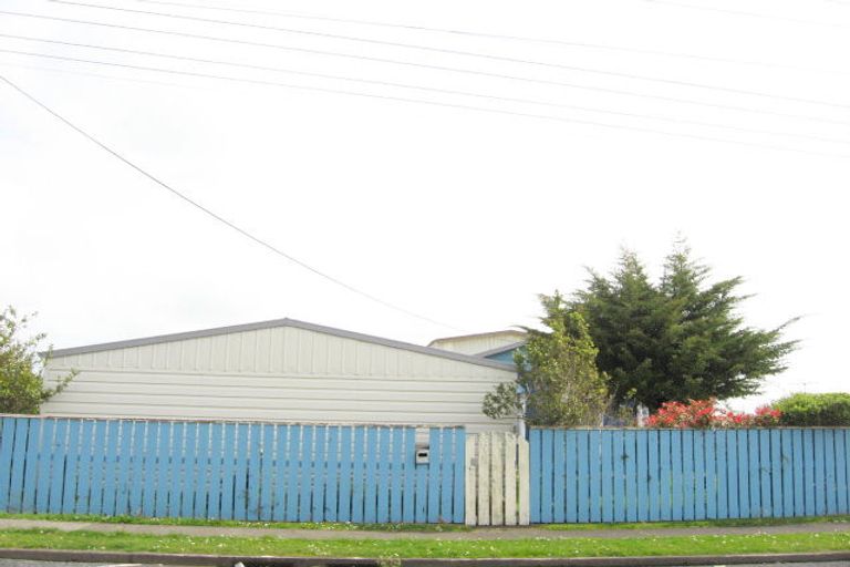 Photo of property in 24 Elliot Street, Inglewood, 4330