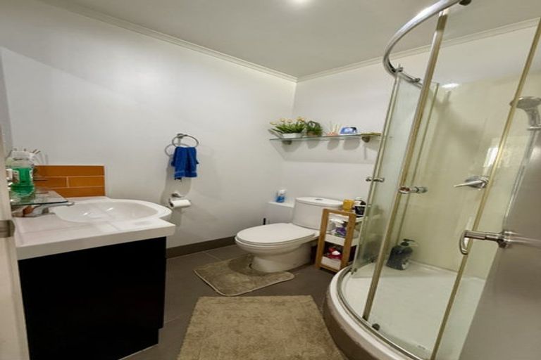 Photo of property in 1/150 Hutchinson Avenue, New Lynn, Auckland, 0600