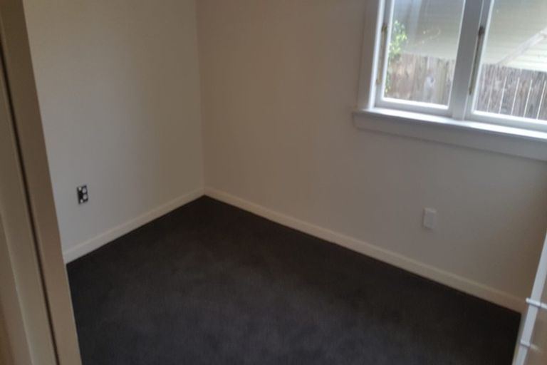 Photo of property in 163 Beach Haven Road, Beach Haven, Auckland, 0626