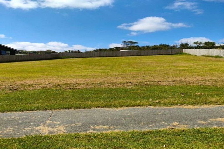 Photo of property in 17 Kahu Drive, Mangawhai, 0505