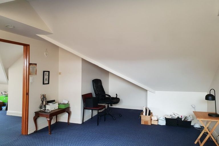 Photo of property in 8/31 Dowling Street, Dunedin Central, Dunedin, 9016