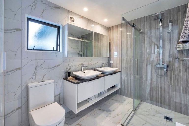 Photo of property in 63a Dominion Street, Takapuna, Auckland, 0622