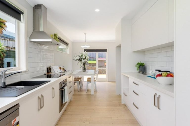 Photo of property in 9 Russell Place, Brookfield, Tauranga, 3110