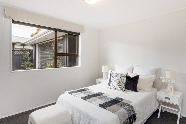 Photo of property in 3 Newland Court, Palmerston North, 4410