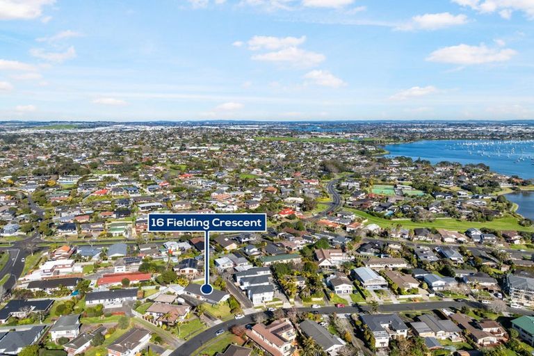 Photo of property in 16 Fielding Crescent, Farm Cove, Auckland, 2012