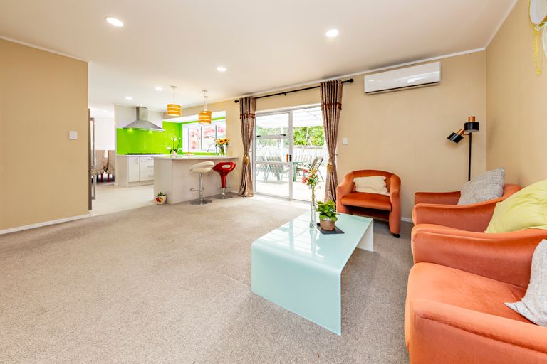 Photo of property in 147 Millhouse Drive, Golflands, Auckland, 2013