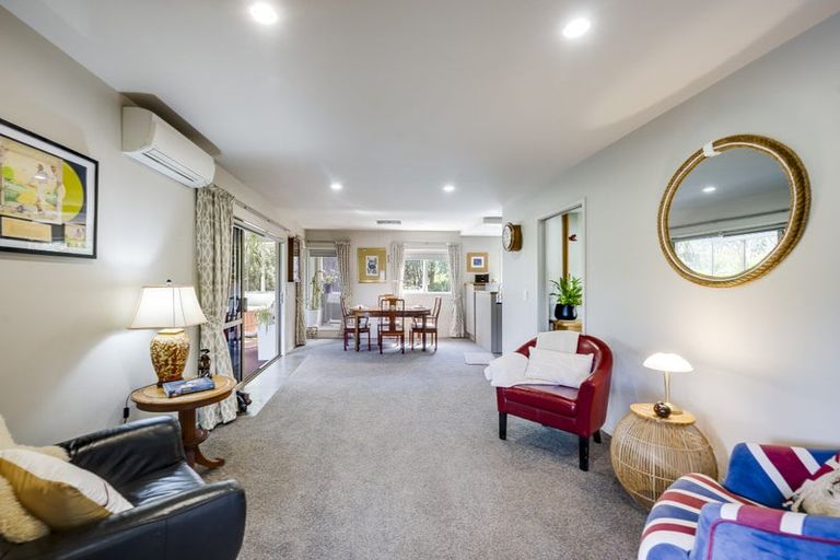 Photo of property in 15 Ridgeway Terrace, Taradale, Napier, 4112