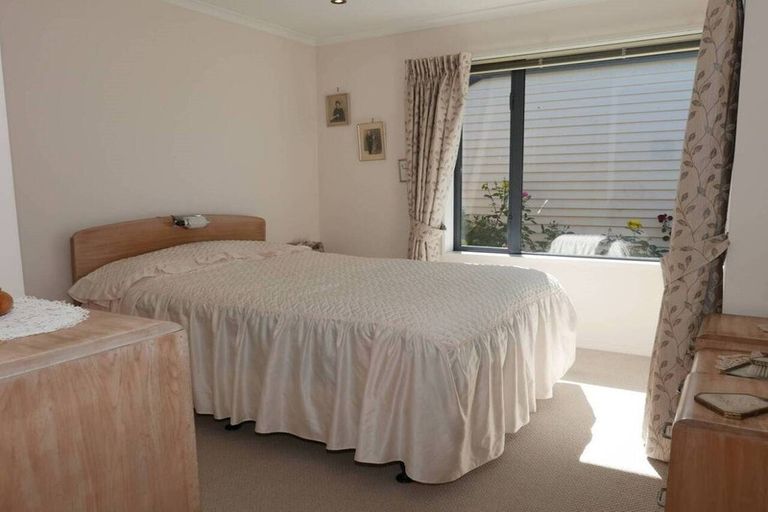 Photo of property in 3/16 Grassmere Street, Papanui, Christchurch, 8052