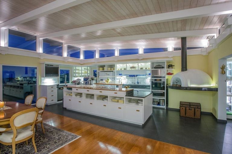Photo of property in 65 Timoti Road, Waimarama, Havelock North, 4294