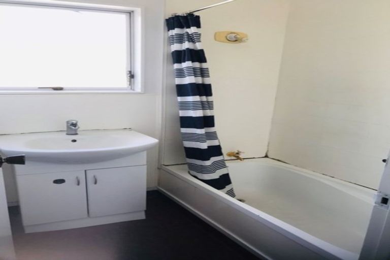 Photo of property in 1/183a Coxhead Road, Wattle Downs, Auckland, 2103