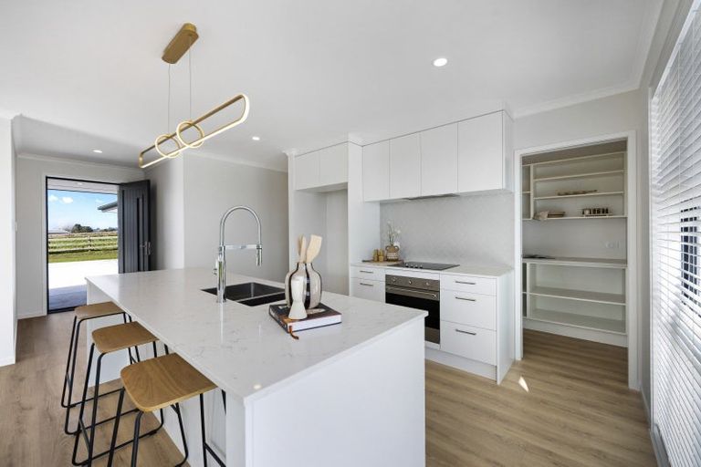 Photo of property in 15 Kaipo Heights Drive, Onewhero, 2697