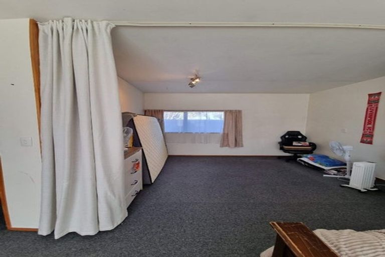 Photo of property in 32 Kowhai Avenue, Rangiora, 7400