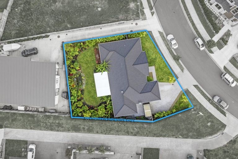 Photo of property in 39 Surf View Crescent, Red Beach, 0932