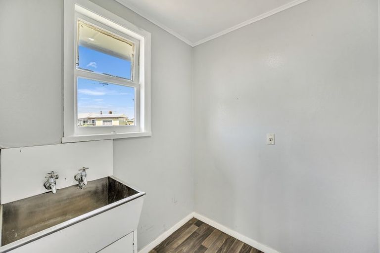 Photo of property in 47a Geddis Avenue, Maraenui, Napier, 4110