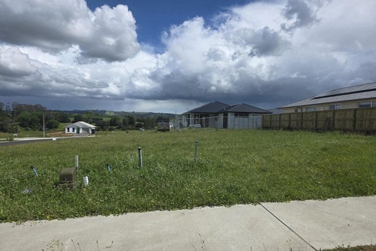 Photo of property in 18 Snapper Crescent, Omokoroa, 3114