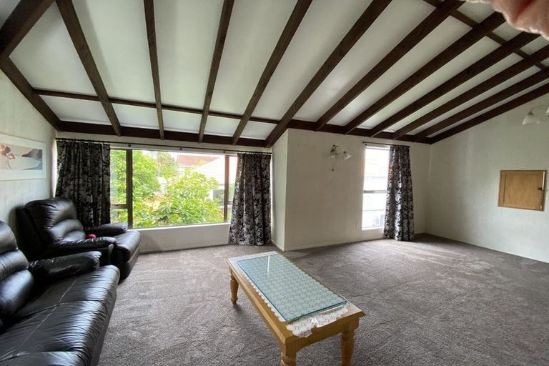 Photo of property in 2a Karamu Street, Ngaio, Wellington, 6035