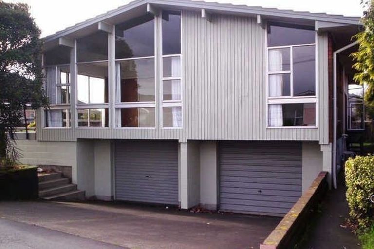 Photo of property in 1/166 Avonhead Road, Avonhead, Christchurch, 8042