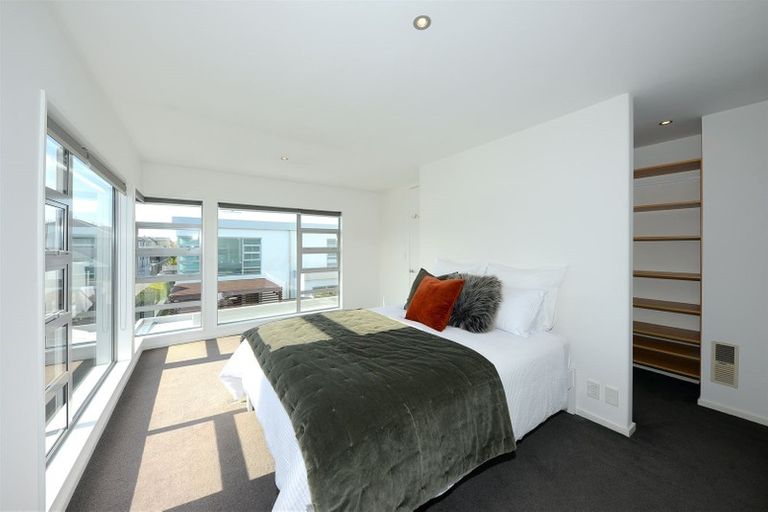Photo of property in 43 Winchester Street, Merivale, Christchurch, 8014