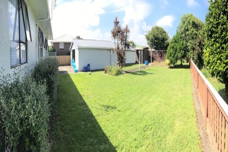 Photo of property in 25 Battiscombe Terrace, Waitara, 4320