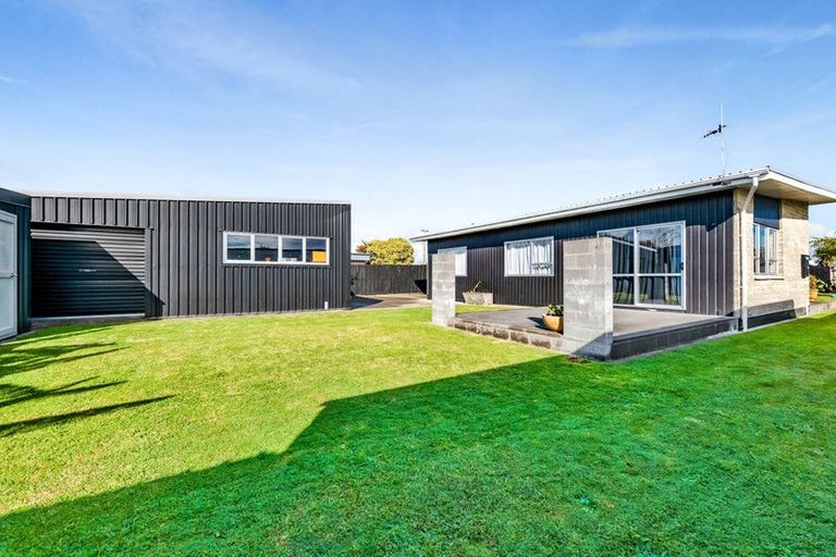 Photo of property in 8 Mangati Road, Bell Block, New Plymouth, 4312