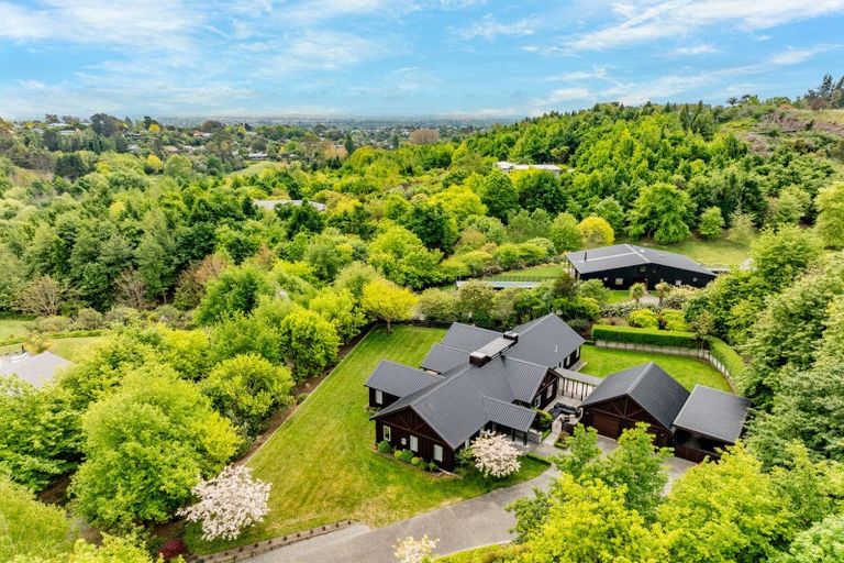 Photo of property in 38 Tauroa Valley Road, Havelock North, 4130