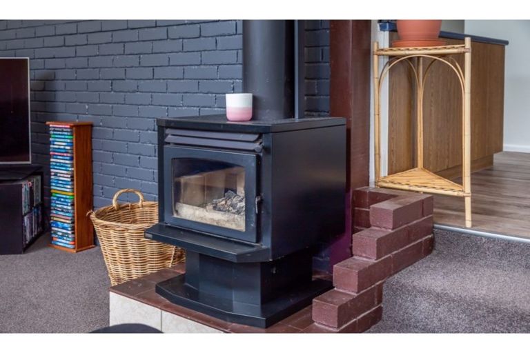 Photo of property in 53 Wingate Street, Redwood, Christchurch, 8051