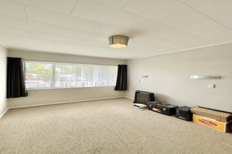 Photo of property in 1/59 Clouston Park Road, Clouston Park, Upper Hutt, 5018