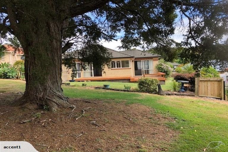 Photo of property in 22 Lochiel Place, Te Kamo, Whangarei, 0112