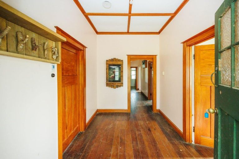 Photo of property in 42 Mangahao Road, Shannon, Palmerston North, 4474