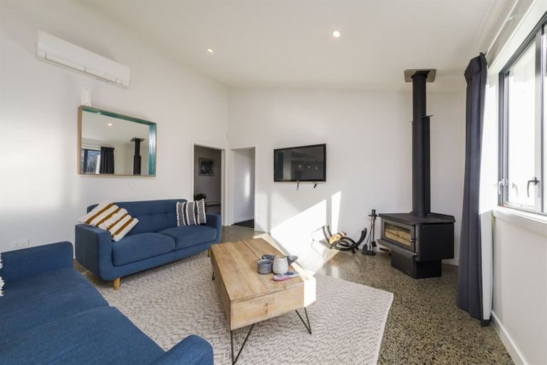 Photo of property in 28 Sandown Avenue, Himatangi Beach, Foxton, 4891