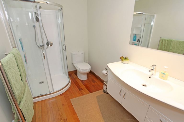 Photo of property in 24 Opotoru Road, Raglan, 3225